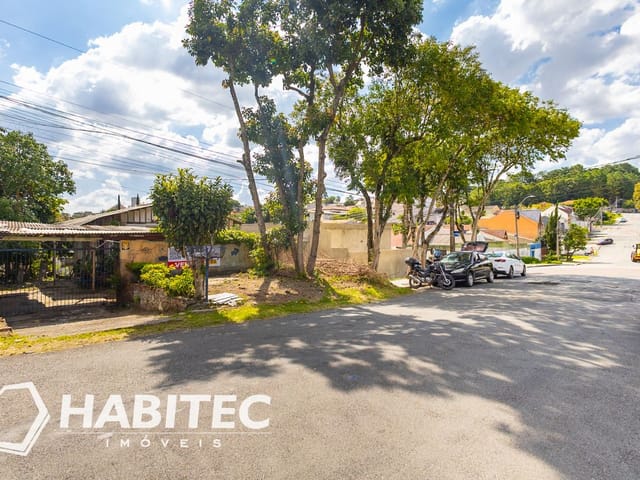 Terreno com 432m², à venda, no bairro Tingui em Curitiba