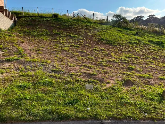 Terreno com 125m², à venda, no bairro Das Pedras em Cotia