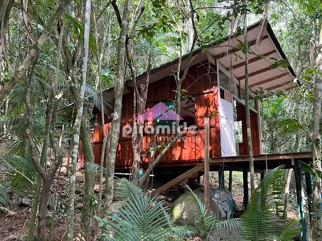 Terreno com 4000m², à venda, no bairro Lagoinha em Ubatuba