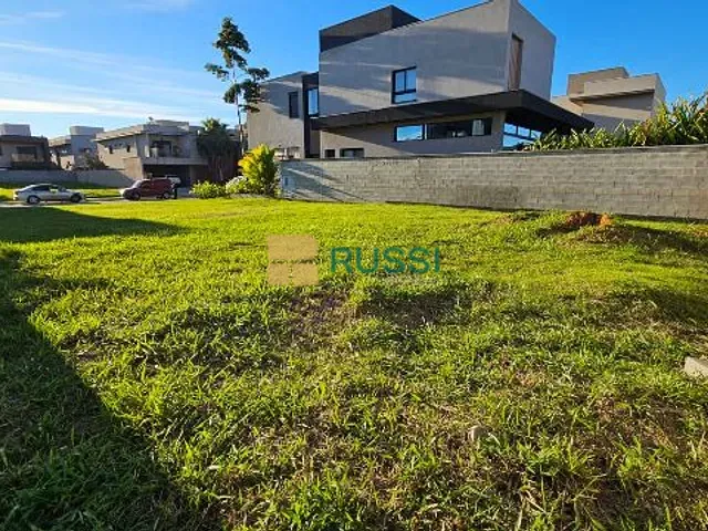 Terreno com 450m², à venda, no bairro Jardim do Golfe em São José dos Campos