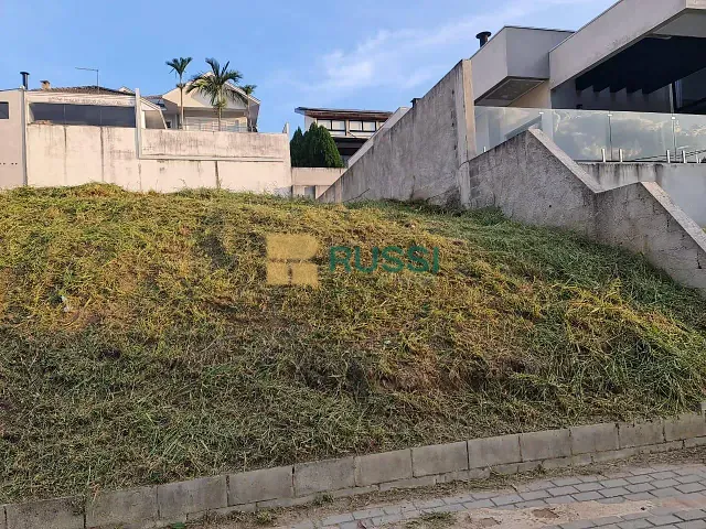 Terreno com 450m², à venda, no bairro Condomínio Residencial Jaguary em São José dos Campos