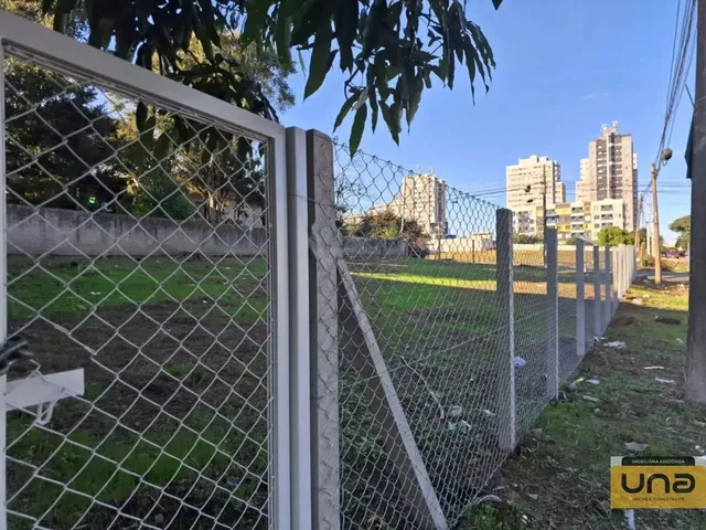 Terreno à venda, no bairro CAPAO RASO em Curitiba
