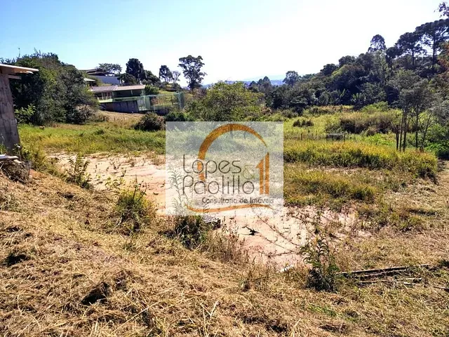 Terreno com 800m², à venda, no bairro Laranjal em Atibaia