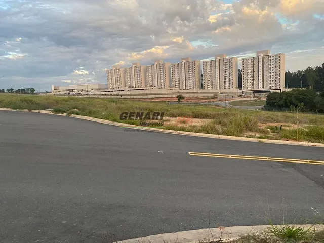Terreno com 303m², à venda, no bairro Casa do Lago em Indaiatuba
