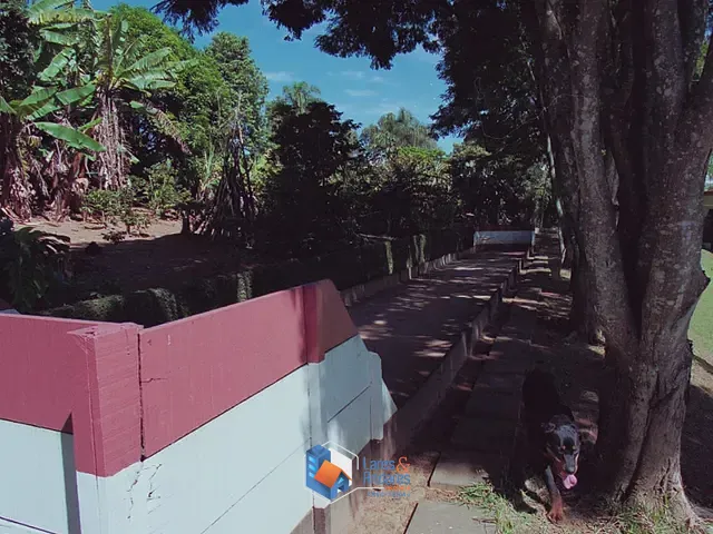 Terreno com 1400m², à venda, no bairro Vila Santa Helena em Atibaia