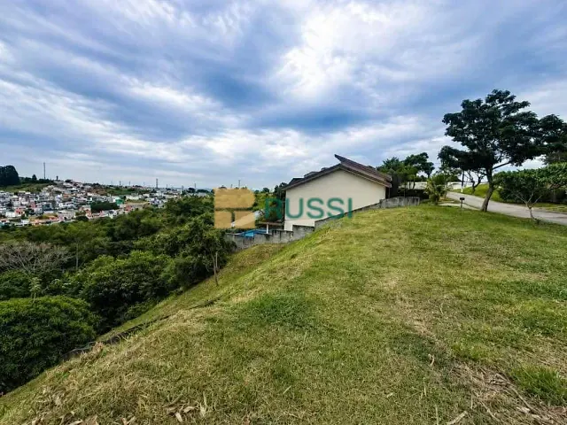 Terreno com 1357m², à venda, no bairro Condomínio Residencial Mirante do Vale em Jacareí