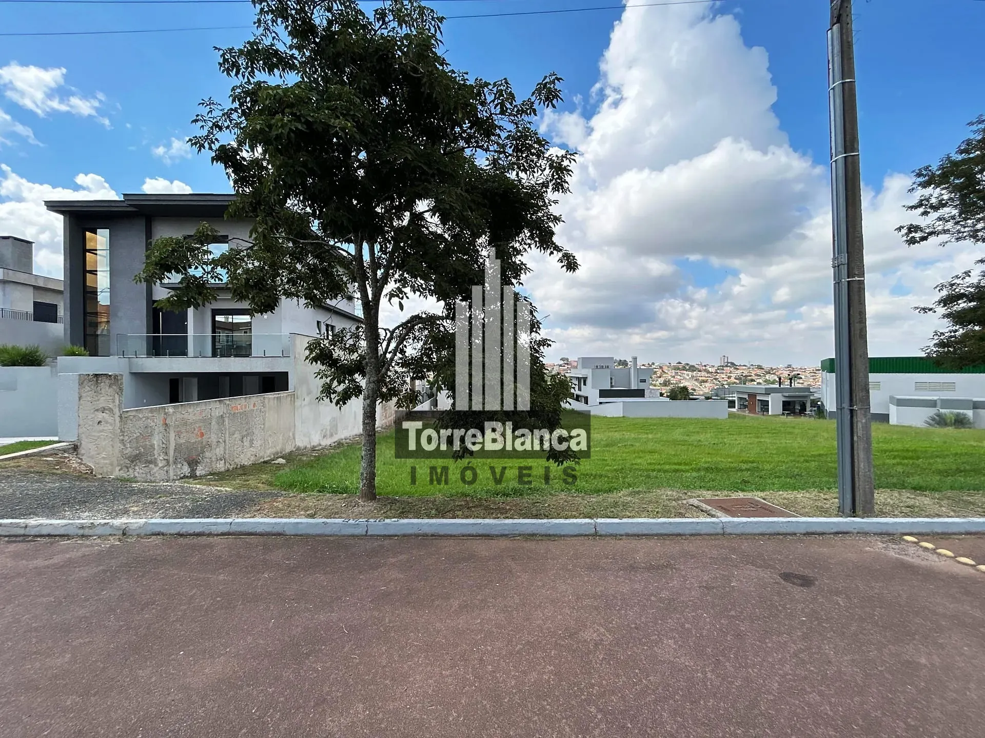 Terreno, 444 m² - Foto 1