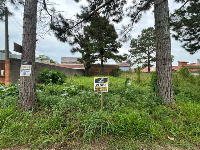 Terreno com 300m², à venda, no bairro Laranjal em Pelotas