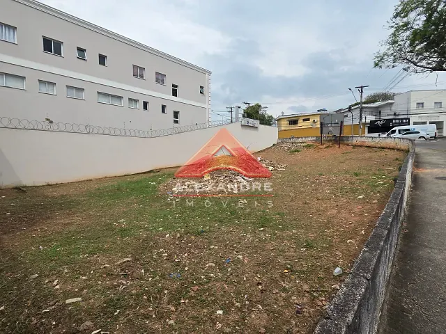Terreno com 364m², à venda, no bairro Loteamento Residencial Vista Linda em São José dos Campos