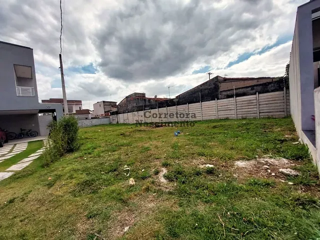 Terreno com 392m², à venda, no bairro Jardim Jacinto em Jacareí