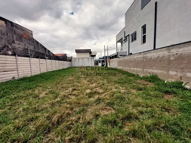 Terreno com 392m², à venda, no bairro Jardim Jacinto em Jacareí