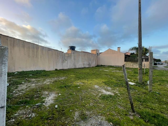 Terreno com 180m², à venda, no bairro Areal em Pelotas