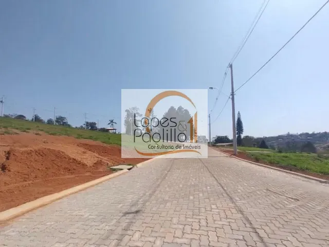Terreno com 600m², à venda, no bairro Guaxinduva em Piracaia