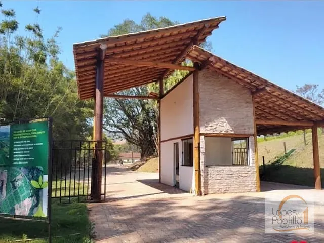 Terreno com 600m², à venda, no bairro Guaxinduva em Piracaia