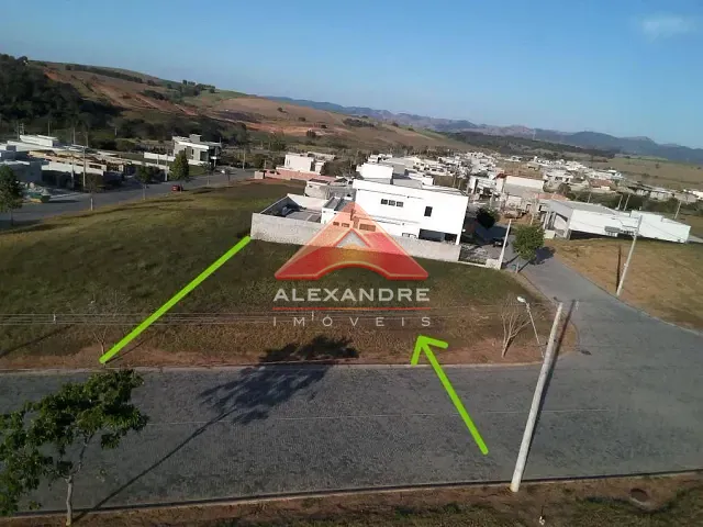 Terreno com 780m², à venda, no bairro Parque Residencial Maria Elmira em Caçapava