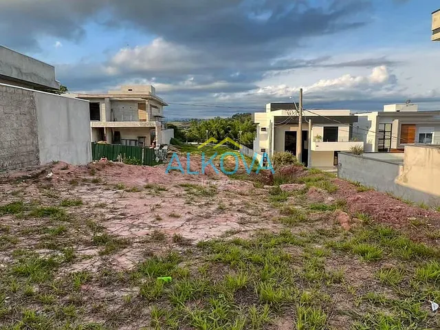 Terreno com 362m², à venda, no bairro Recanto dos Eucaliptos em São José dos Campos