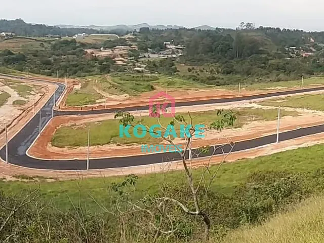 Terreno com 916m², à venda, no bairro Jardim Portugal em São José dos Campos