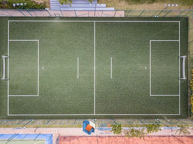 Terreno com 800m² 1 quarto e 1 banheiro, à venda, no bairro Medeiros em Jundiaí