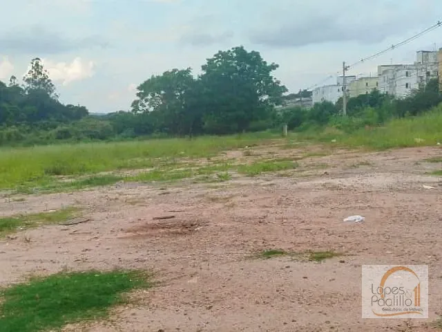 Terreno com 21757m², à venda, no bairro Vila Santa Clara em Atibaia