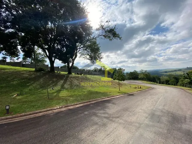 Terreno com 1354m², à venda, no bairro Jardim Monte Verde em Itatiba