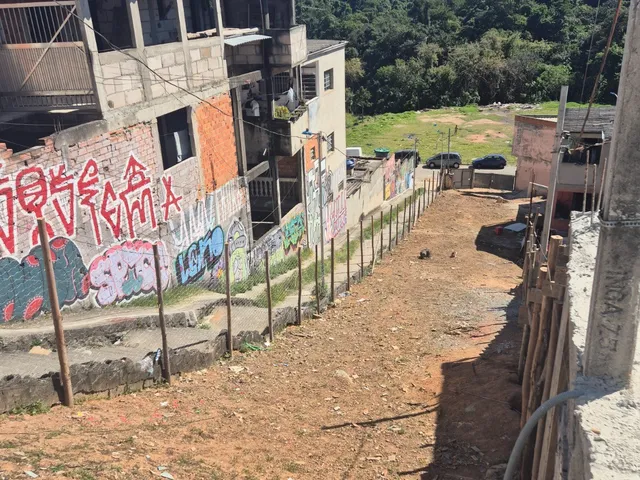 Terreno com 267m², à venda, no bairro Jd. São Carlos em Jandira