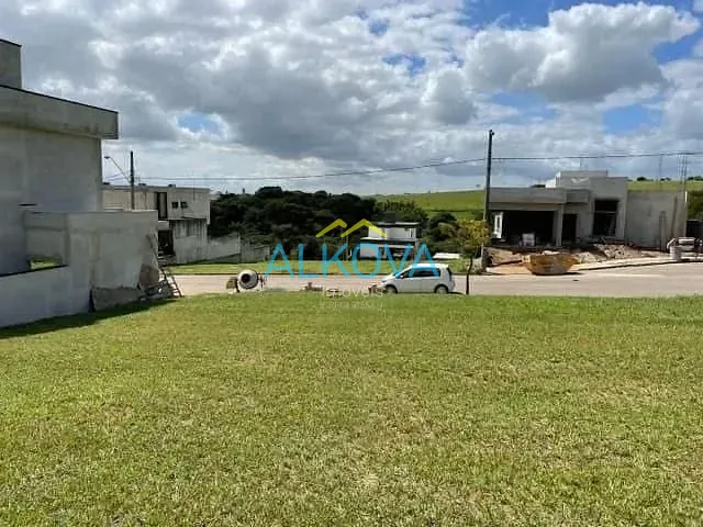 Terreno com 300m², à venda, no bairro Condomínio Terras do Vale em Caçapava