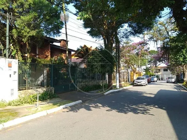 Terreno com 464m², à venda, no bairro Interlagos em São Paulo