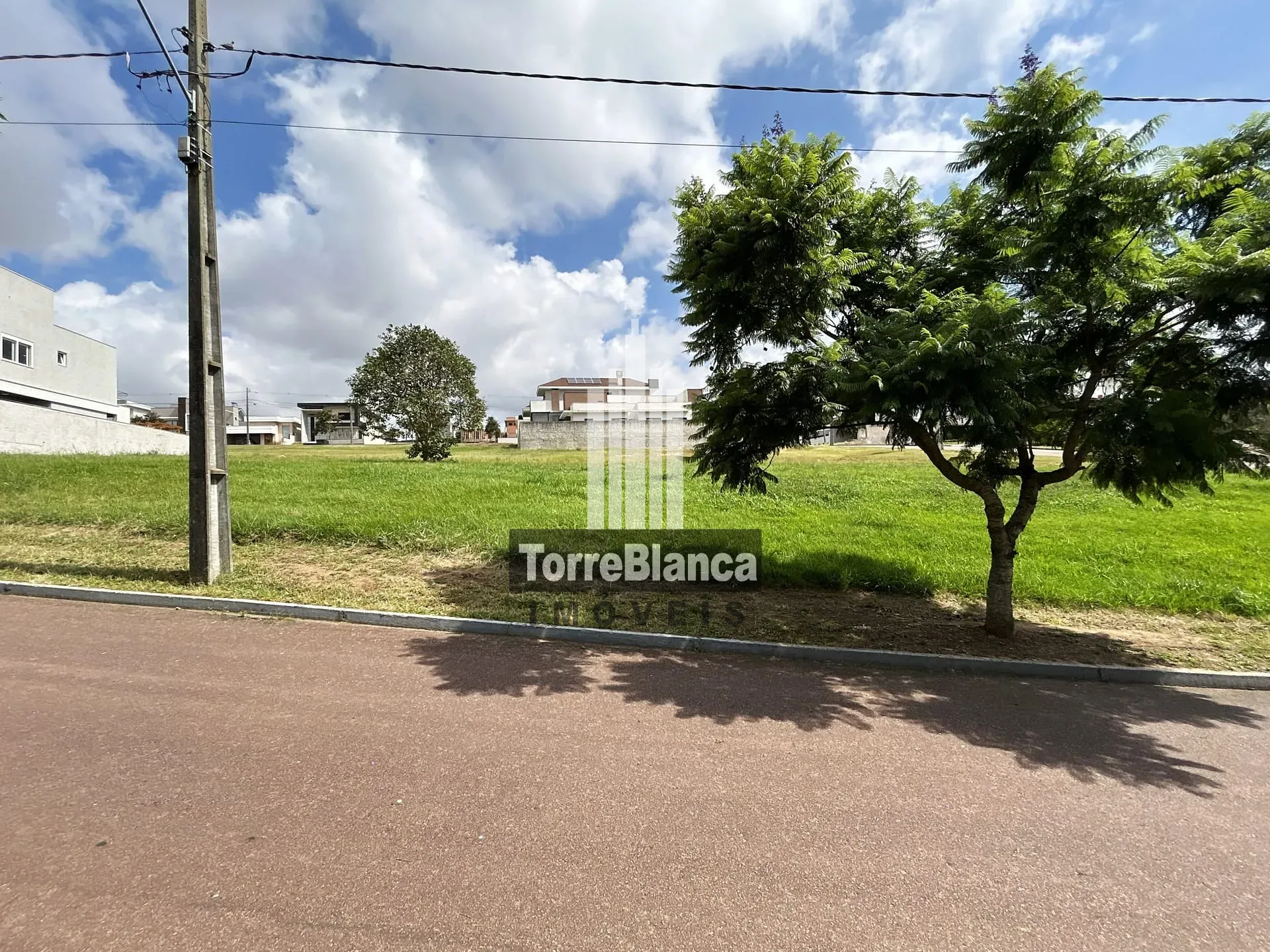 Terreno, 431 m² - Foto 1