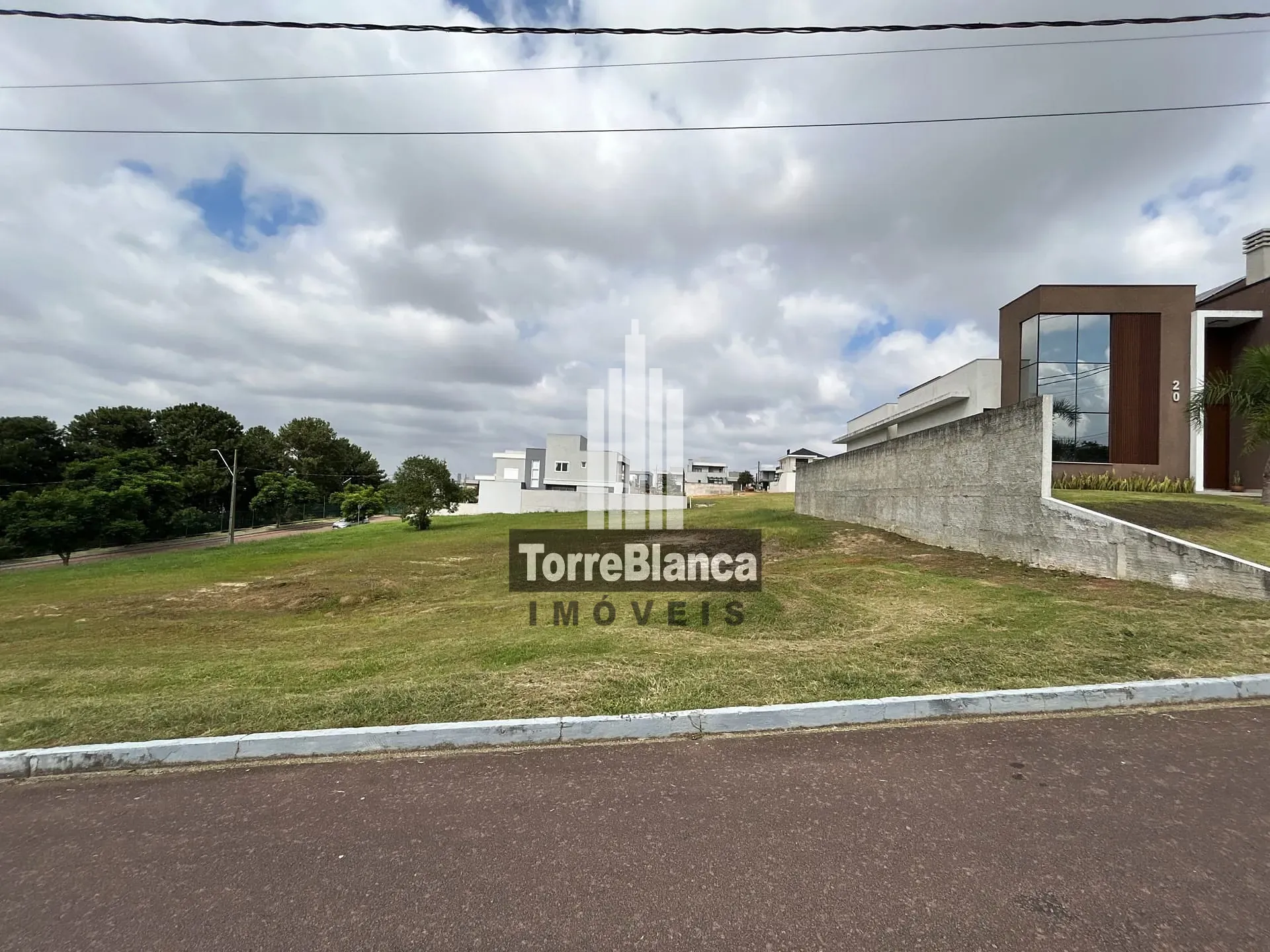 Terreno, 353 m² - Foto 1