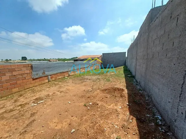 Terreno com 175m², à venda, no bairro Recanto dos Eucaliptos em São José dos Campos