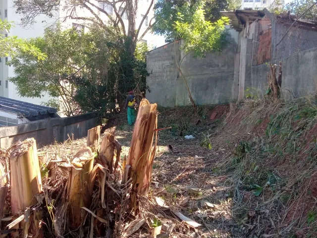 Terreno com 272m², à venda, no bairro Vila Osmany em Barueri