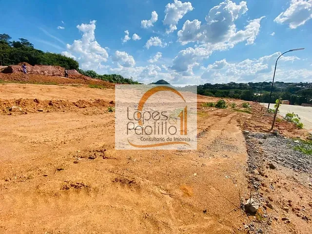 Terreno com 360m², à venda, no bairro Itapetininga em Atibaia