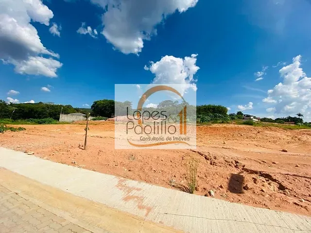 Terreno com 360m², à venda, no bairro Itapetininga em Atibaia