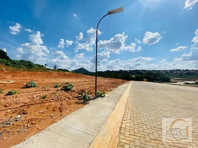 Terreno com 360m², à venda, no bairro Itapetininga em Atibaia