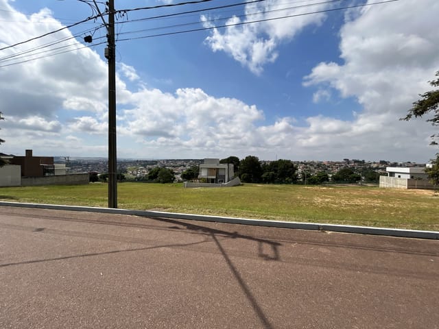 Condomínio Fontana di Trevi: lotes exclusivos no Jardim Carvalho, 444 m² - Quadra 11.