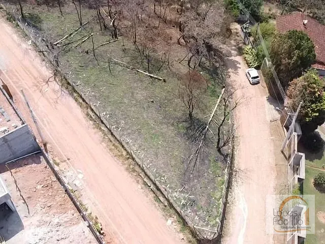 Terreno com 510m², à venda, no bairro Jardim Estância Brasil em Atibaia