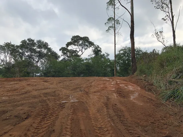 Terreno com 1500m², à venda, no bairro Moinho Velho em Embu das Artes