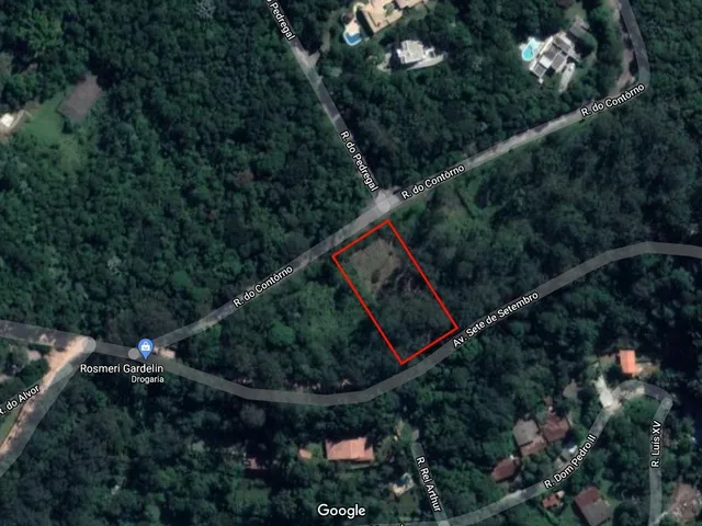 Terreno com 1500m², à venda, no bairro Moinho Velho em Embu das Artes