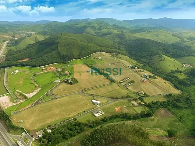 Terreno com 1000m², à venda, no bairro Village Parahybuna em Paraibuna