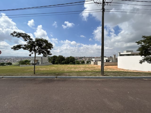 Condomínio Fontana di Trevi: lotes exclusivos no Jardim Carvalho, 444 m² - Quadra 11.