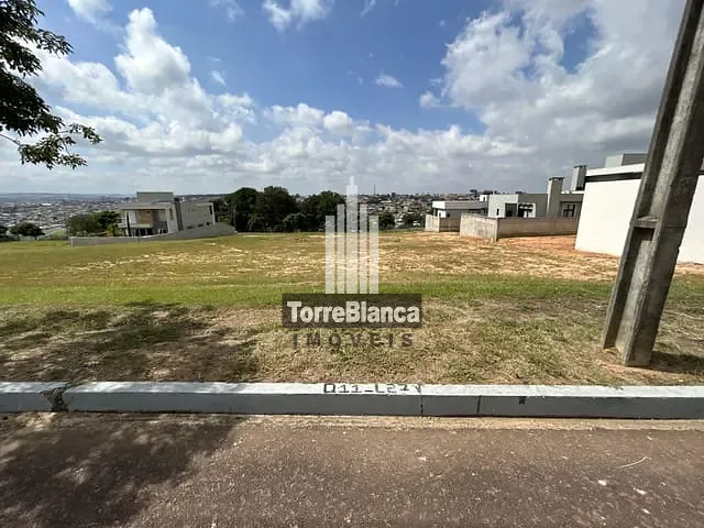 Terreno com 444m², à venda, no bairro Jardim Carvalho em Ponta Grossa