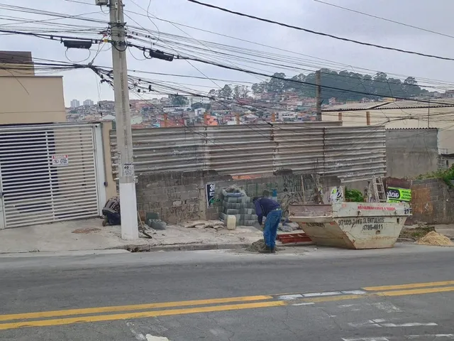 Terreno com 314m², à venda, no bairro Vila Iasi em Taboão da Serra