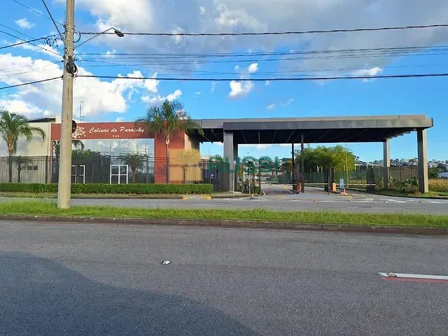 Terreno com 601m², à venda, no bairro Condomínio Residencial Colinas do Paratehy em São José dos Campos