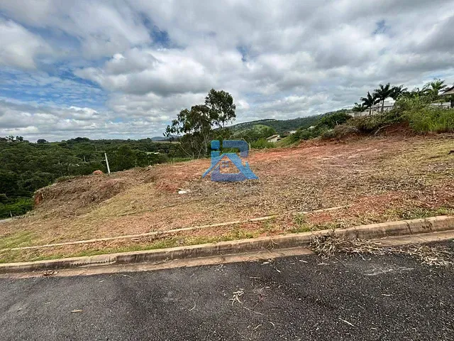 Terreno com 756m², à venda, no bairro Loteamento Jardim das Paineiras em Itatiba