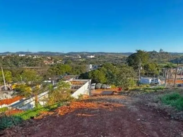 Terreno com 600m², à venda, no bairro Cristal Park em Santana de Parnaíba