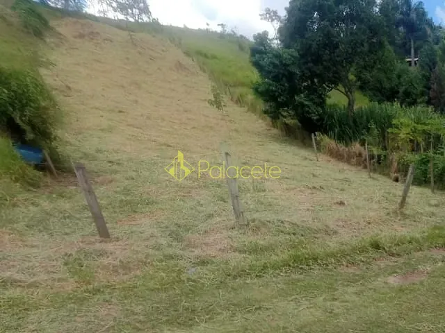 Terreno com 1110m², à venda, no bairro Piracangaguá em Taubaté