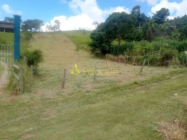 Terreno com 1110m², à venda, no bairro Piracangaguá em Taubaté