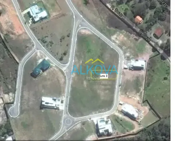 Terreno com 756m², à venda, no bairro Jardim Torrão de Ouro em São José dos Campos