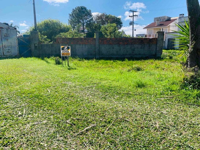 Terreno com 350m², à venda, no bairro Três Vendas em Pelotas