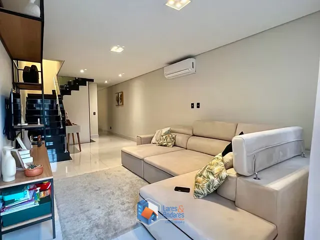 Sobrado com 230m² 3 quartos e 5 banheiros, à venda, no bairro Parque São Domingos em São Paulo